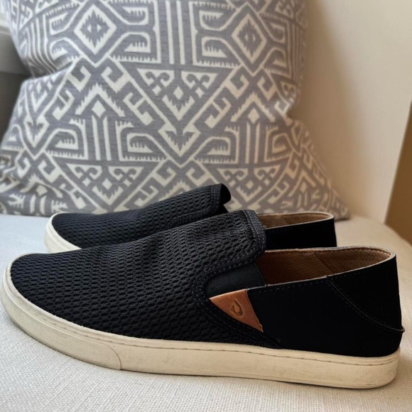 OluKai Pehuea Slip-On Sneakers Black Mesh Women’s 9.5 Comfort Casual - Picture 3 of 8